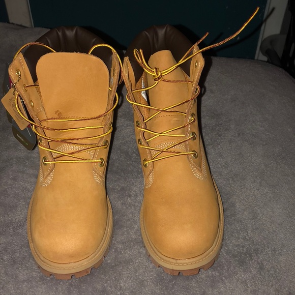 Boots - Picture 1 of 7